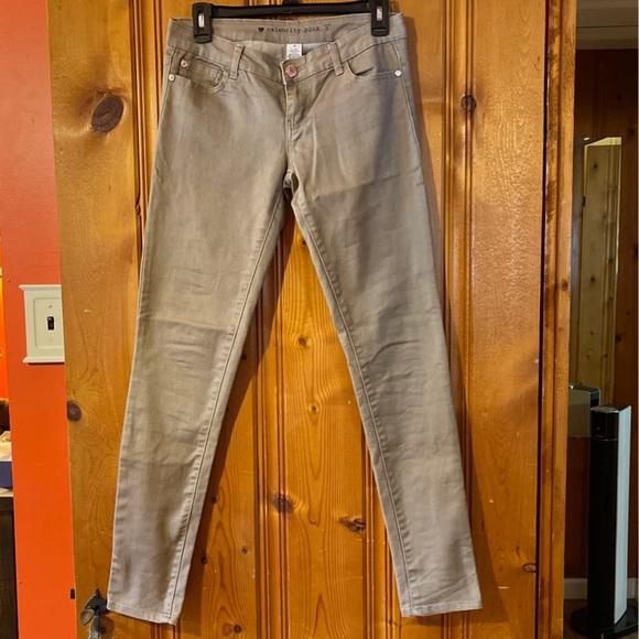 Jeans - Picture 2 of 5